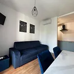 Aboutartapartments - By The River
