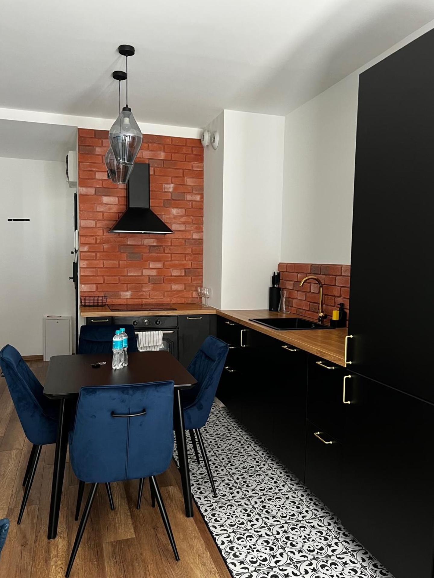 Apartment Aboutartapartments - By The River *